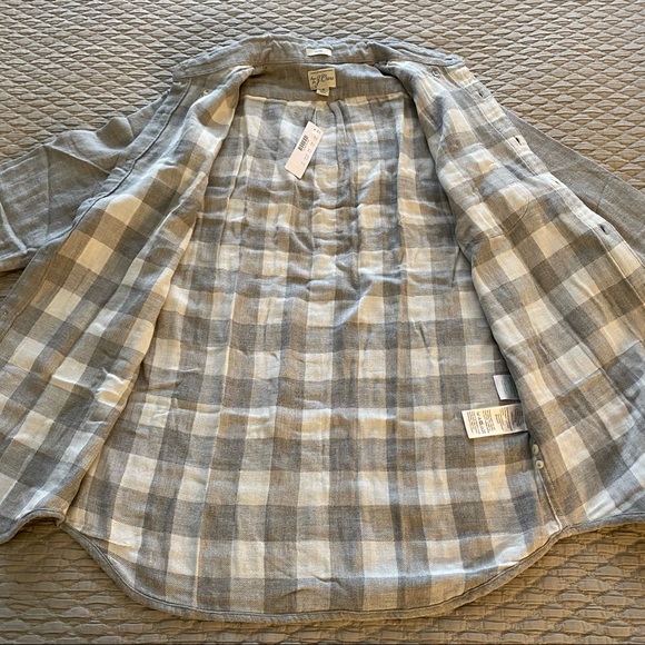 J. Crew Men's Small Slim Fit Double Weave Shirt - Picture 6 of 9